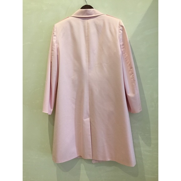 Tahari - Picture 3 of 3