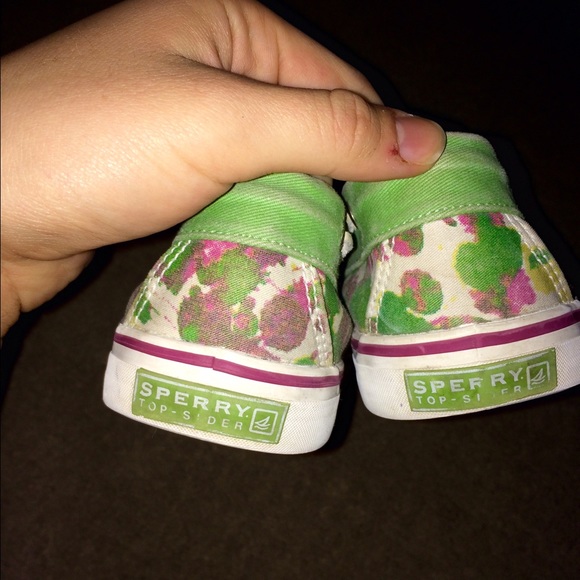 Green, pink, and yellow paint splatter Sperry - Picture 3 of 3