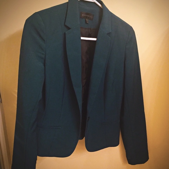 Blazer - Picture 3 of 3