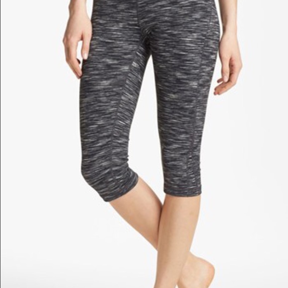 Bundled! Zella Live In Capri Leggings!