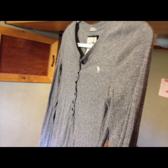 Abercrombie Long Sleeve NWOT