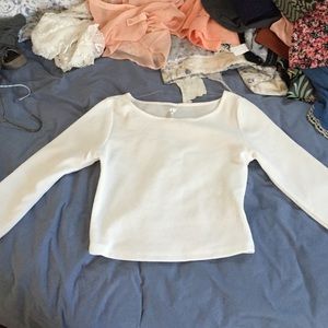 Crop white long sleeve