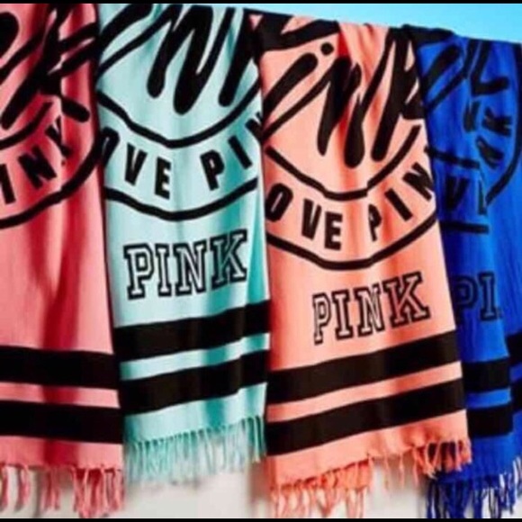 ❤️SOLD❤️ Victoria's Secret "PINK" festival blanket