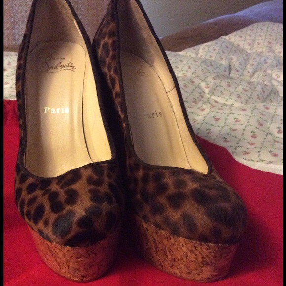 LOUBOUTIN leopard calf hair wedge - Picture 3 of 4