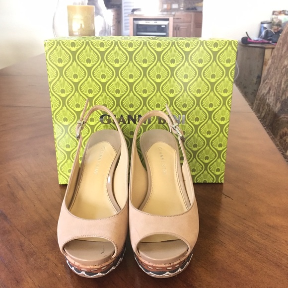 Gianni Bini Cork Wedges - Picture 2 of 4