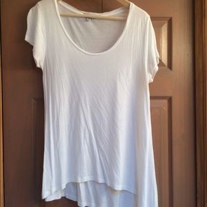 White cotton on flowy t shirt medium