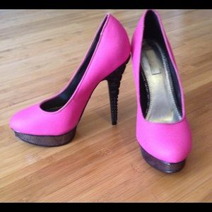 Rachel Roy pyramid studded heels