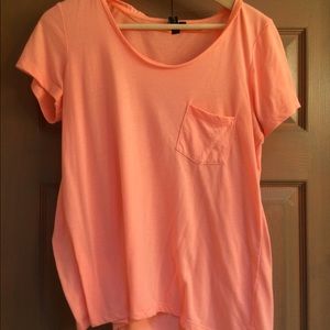 Coral Cotton On flowy t shirt with pocket. Medium