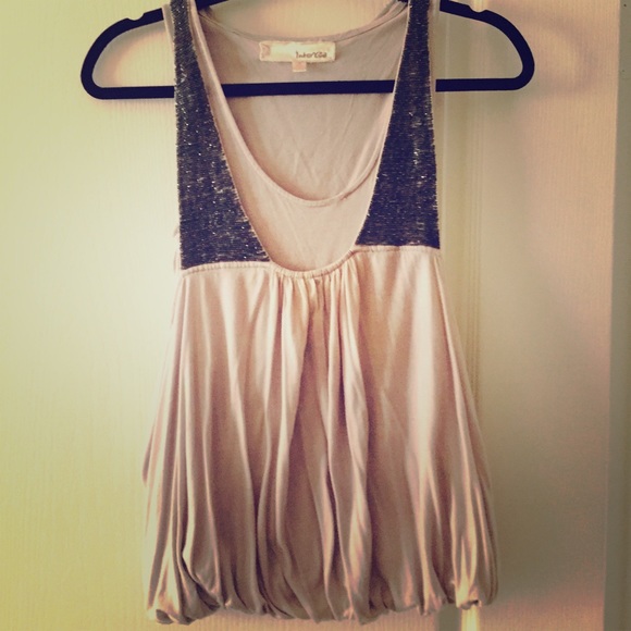 Interlude top