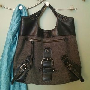 BCBG black & gray handbag w. shoulder strap