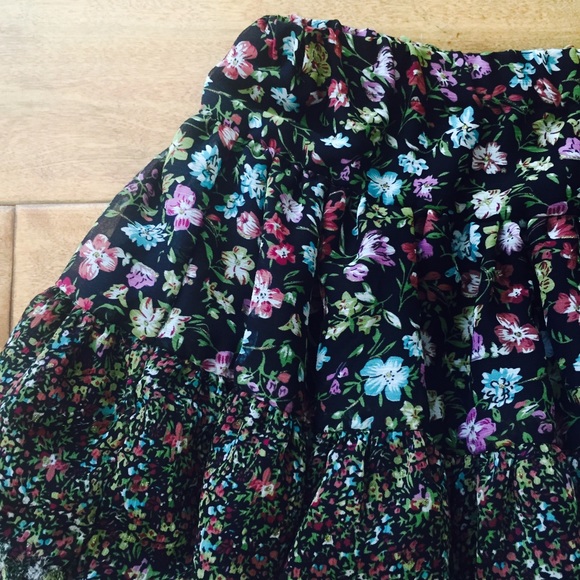 High Waisted Black Floral Boho Skater Skirt - Picture 2 of 4