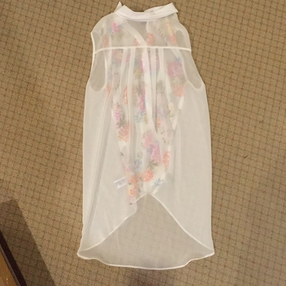 NWT New forever 21 shirt silver ivory pink Small S - Picture 3 of 3