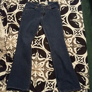 Size 8 LEVI JEANS