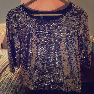Sequins quarter-sleeve shirt