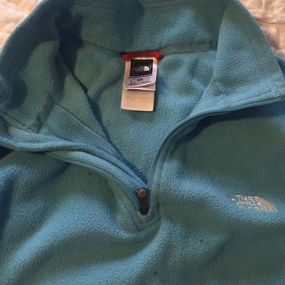 North face pullover - Picture 3 of 3
