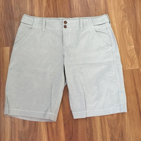 Grey shorts