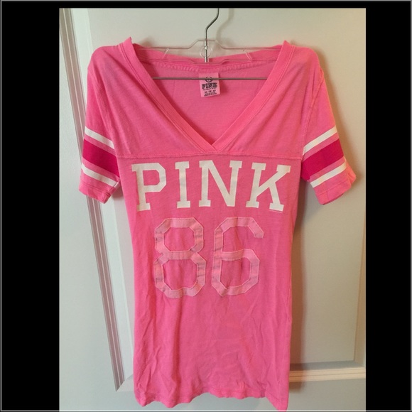 Victoria's Secret Pink top