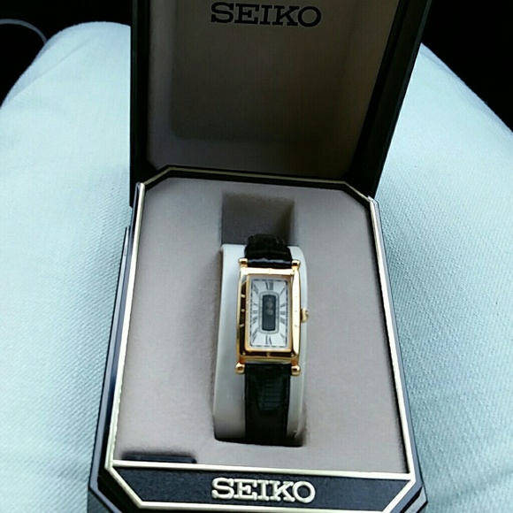 NWOT SEIKO watch