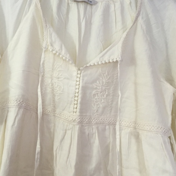 Cream dress - Picture 2 of 2