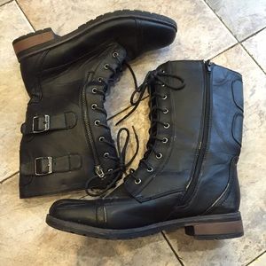 ❌SOLD❌ Black Combat Boots w/ Buckles by  Bamboo