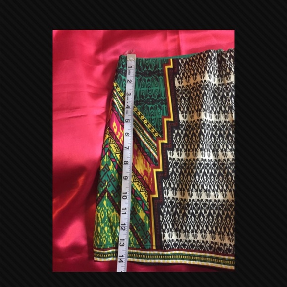 SALE!!! ❤️Awesome Multi color shorts❤️ - Picture 2 of 5