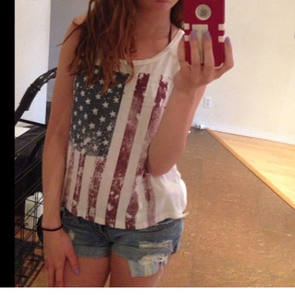 American flag muscle tee *WILL GLADLY TAKE OFFERS*
