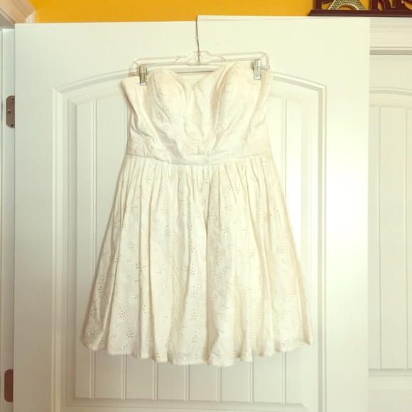 White Betsey Johnson Strapless Dress