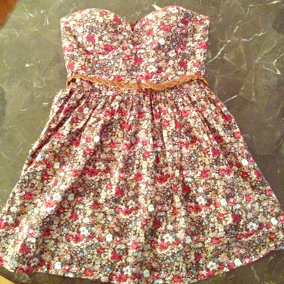 Strapless floral dress