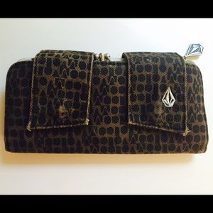 Volcom wallet