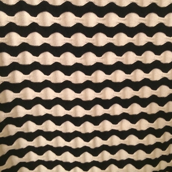 Patterned Dress ❤SOLD - Picture 3 of 3