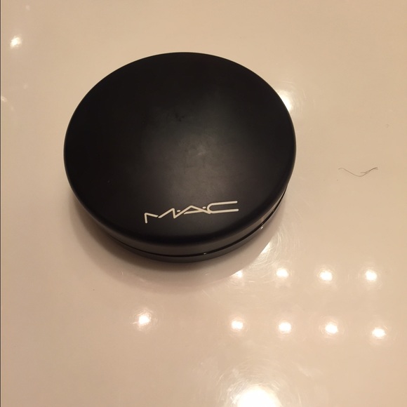 MAC Cosmetics Other - Mac mineralize skin finish powder in dark tan