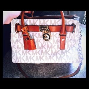 authentic michael kors purse.