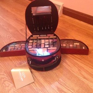 NWT Ulta Sparkle & Shine 70 Piece Collection