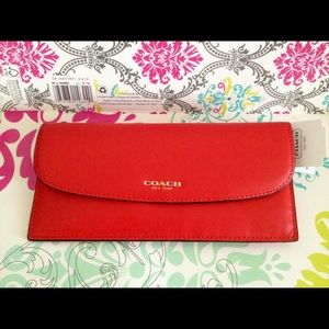 NEW! Coach wallet