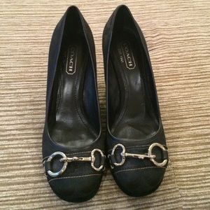 New without tags Size 8 Black Coach Wedges