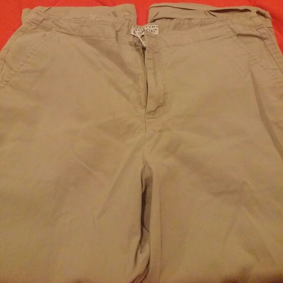 Khaki capris