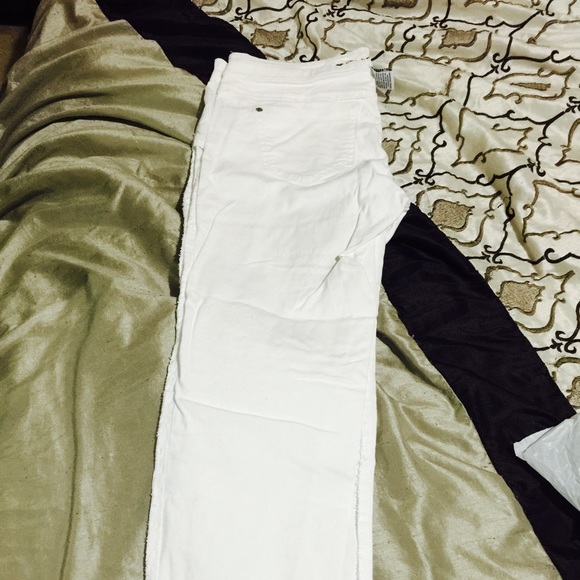 Jeans - Picture 1 of 1