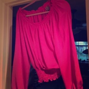 Off shoulder stunning