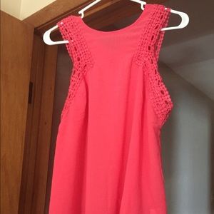 Pink square tank, size L