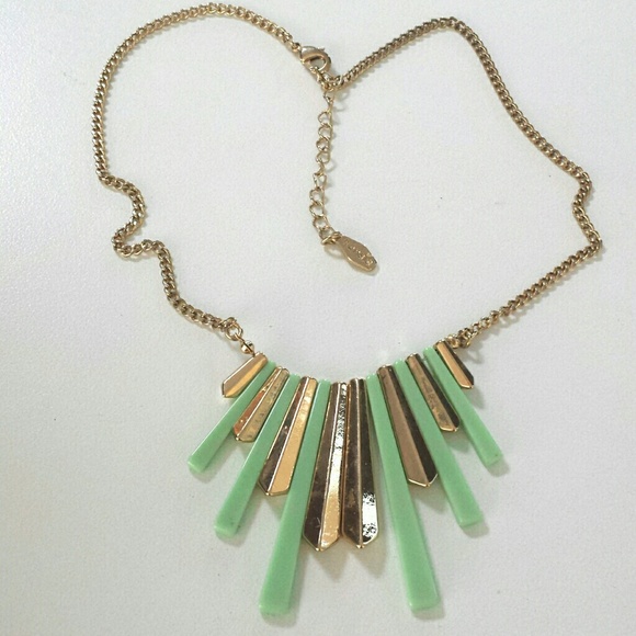 Kensie fringe necklace
