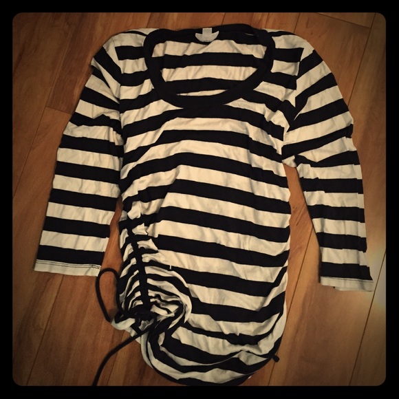 3/4sleeve maternity shirt.