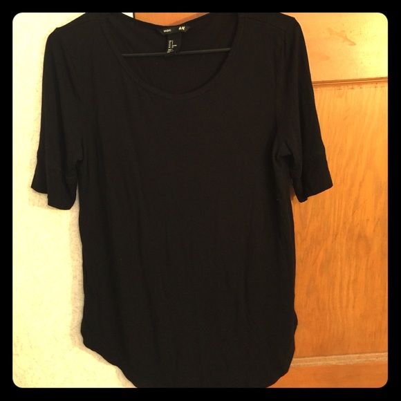 *SOLD* Black H&M Top - Size Small