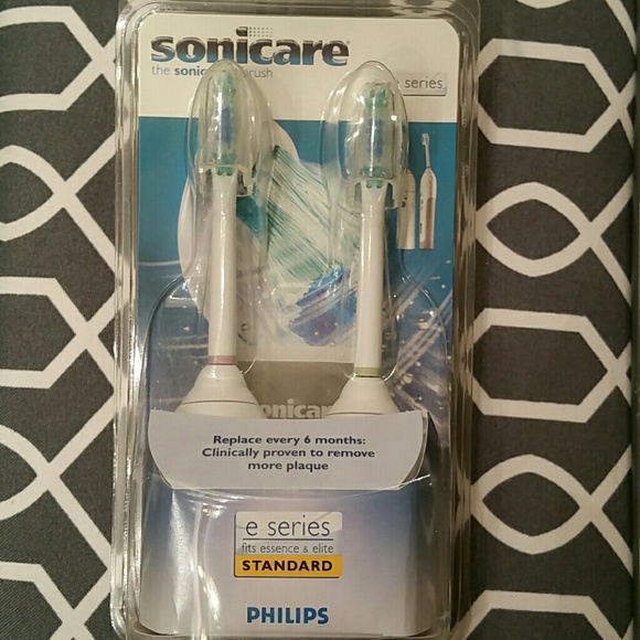 Sonicare toothbrush heads