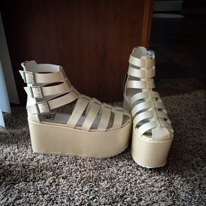 YRU Odyssey Platforms Pearl White
