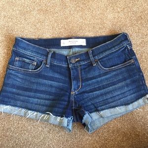 BUNDLE: Abercrombie & Fitch shorts and J Crew belt