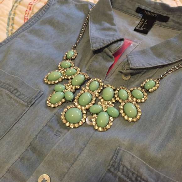 Mint statement necklace