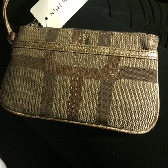 Nine West wristlet