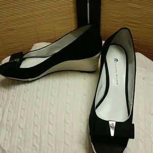 Etienne Aigner peek a boo black wedge