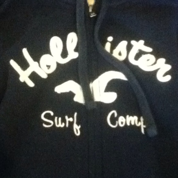 2Hollister Hoodie bundle