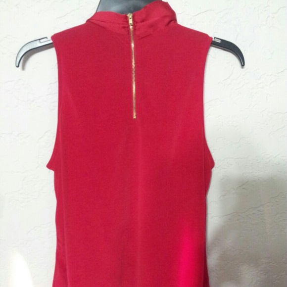 Little Red Blouse - Picture 2 of 3